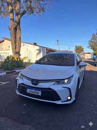 TOYOTA COROLLA 1.8 VVT-I HYBRID FLEX ALTIS PREMIUM CVT TOYOTA COROLLA 1.8 VVT-I HYBRID FLEX ALTIS PREMIUM CVT